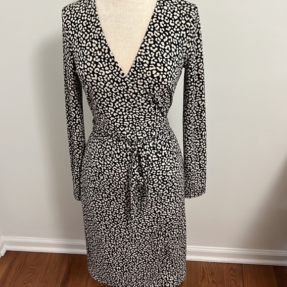 Ann Taylor Cheetah Print Matte Jersey Wrap Dress - Picture 3 of 7